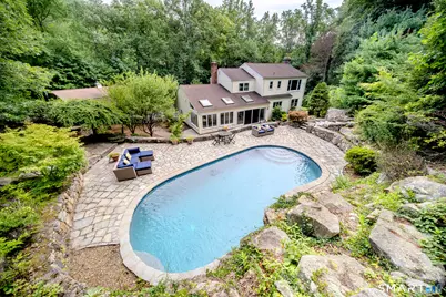 237 Chestnut Hill Road, Stamford, CT 06903 - Photo 1