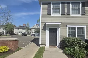 49 Fairgate Dr, Stamford, CT 06902 - Photo 1