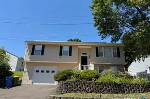 83 Essex Ave, Waterbury, CT 06704 - Photo 1