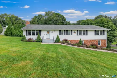 32 Nuthatch Hill Road, Trumbull, CT 06611 - Photo 1