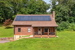 698 Leetes Island Rd, Branford, CT 06405 - Photo 1