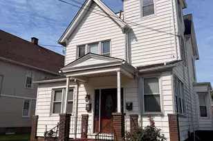 1160 Townsend Ave, New Haven, CT 06512 - Photo 1