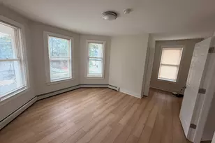 [Address not provided], New Haven, CT 06511 - Photo 1