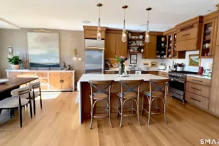 1028 Farmington Ave, West Hartford, CT 06107 - Photo 1