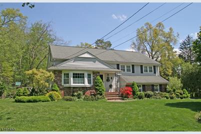 12 Candlewood Dr - Photo 1