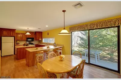 76 Stryker Ct, Bridgewater, NJ 08807 - Photo 1