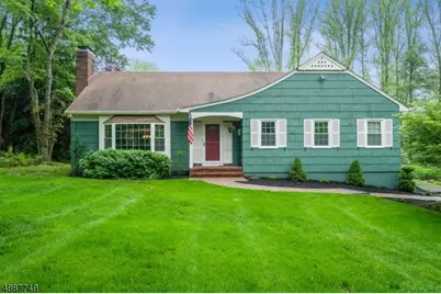 9 Burnett Dr, Chester, NJ 07930 - Photo 1