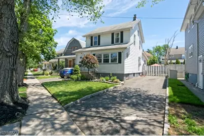 288 Park Ave, Lyndhurst Township, NJ 07071 - Photo 1