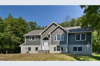 1036 Scenic Dr, Jefferson Township, NJ 07438 - Photo 1