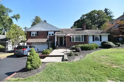 1429 Woodacres Dr, Mountainside, NJ 07092 - Photo 1