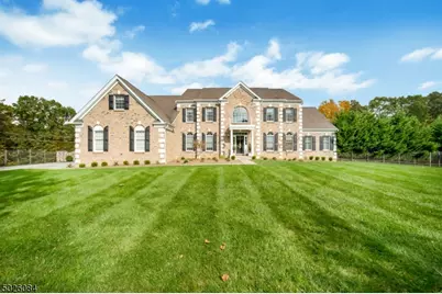 20 Carlisle Ct, Chester, NJ 07930 - Photo 1