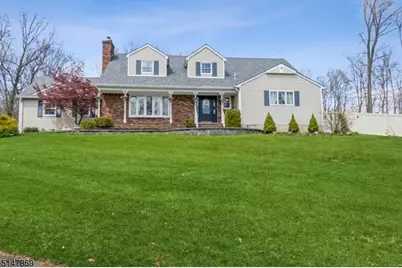 110 Breakneck Rd, Oakland, NJ 07436 - Photo 1