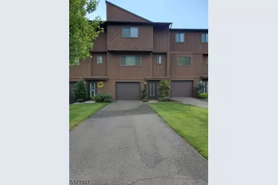 72 Metro Vista Dr #72, Hawthorne, NJ 07506 - Photo 1