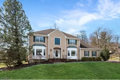 28 Manor Dr, Morris Township, NJ 07960 - Photo 1