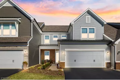 29 Cunningham Dr, Florham Park, NJ 07932 - Photo 1