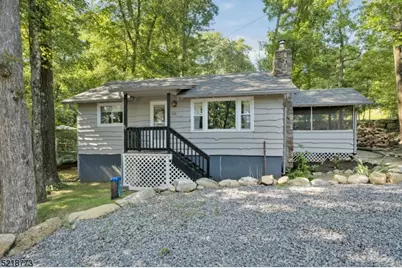 512 Pocasset Rd, Vernon, NJ 07422 - Photo 1