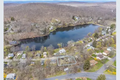 43 E Shore Trl, Hardyston Township, NJ 07460 - Photo 1