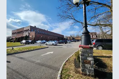 84 Park Ave, Flemington, NJ 08822 - Photo 1