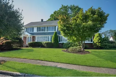 412 Riverview Rd, Pompton Lakes, NJ 07442 - Photo 1