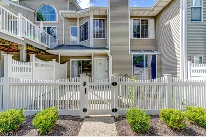 15 Bentley Ct, Bedminster Township, NJ 07921 - Photo 1