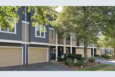 126 Bonney Ct, Bridgewater, NJ 08807 - Photo 1