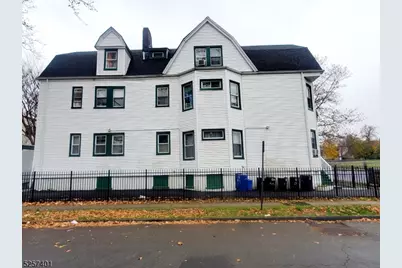15 9th Ave, East Orange, NJ 07018 - Photo 1
