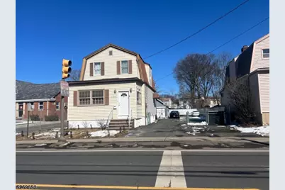 2485 Vauxhall Rd, Union Township, NJ 07083 - Photo 1