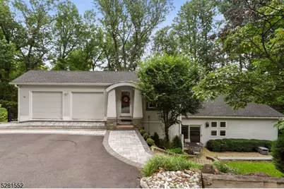 11 Susan Dr, Chatham Township, NJ 07928 - Photo 1