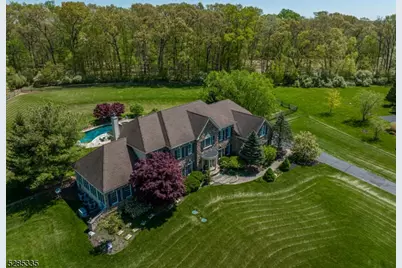 41 Balmoral Dr, Alexandria Township, NJ 08867 - Photo 1