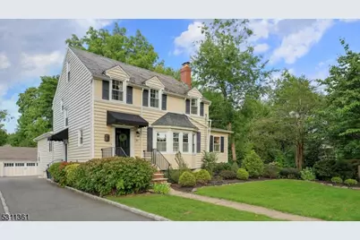 20 Rosemilt Pl, Morristown, NJ 07960 - Photo 1