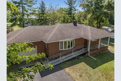 5 Washington St, Raritan Township, NJ 08822 - Photo 1