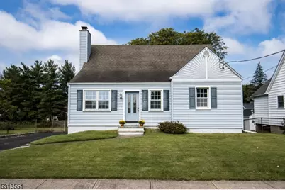 35 Reynolds Ave, Hanover Township, NJ 07981 - Photo 1