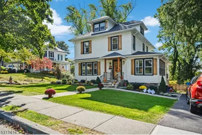 122 Center St, Clinton, NJ 08809 - Photo 1