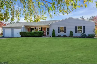 32 Walnut Ave, Franklin Township, NJ 08873 - Photo 1