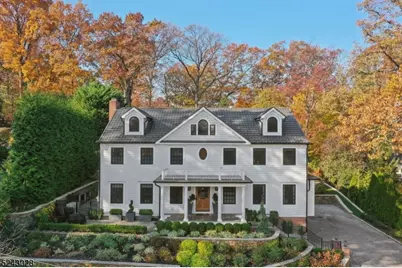 18 Dorchester Rd, Summit, NJ 07901 - Photo 1