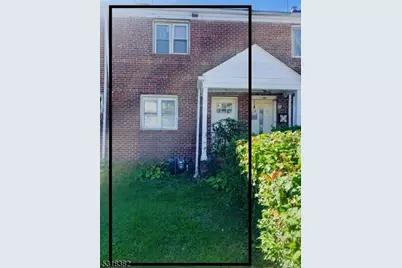 27A Melmore Gdns #27A, East Orange, NJ 07017 - Photo 1