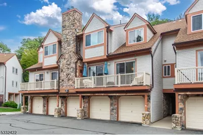 187 Woods Edge Dr, Roxbury Township, NJ 07876 - Photo 1