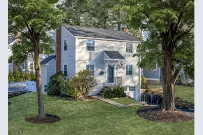 30 Roosevelt Ave, Chatham, NJ 07928 - Photo 1