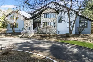 8 Rainbow Ridge Dr, Livingston, NJ 07039 - Photo 1