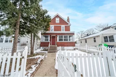 31 Baldwin Pl, Bloomfield, NJ 07003 - Photo 1