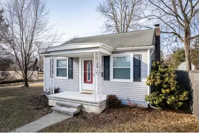 510 6th St, Belvidere, NJ 07823 - Photo 1