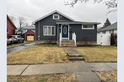 51 Hutchinson Ave, Hawthorne, NJ 07506 - Photo 1