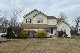 713 Colonial Ct, Branchburg Township, NJ 08876 - Photo 1