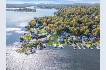 7 Pickerel Point Dr, Hopatcong, NJ 07843 - Photo 1