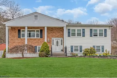 5 Edgemere Ter, Washington Township, NJ 07882 - Photo 1