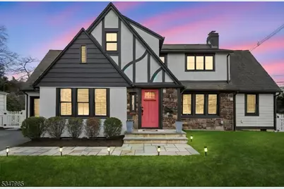 152 Loantaka Way, Madison, NJ 07940 - Photo 1