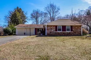 27 Hill Ave, Franklin Township, NJ 08873 - Photo 1