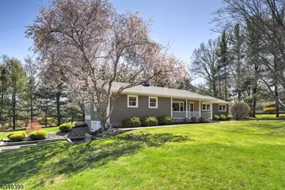29 Oakland Dr, Readington, NJ 08889 - Photo 1