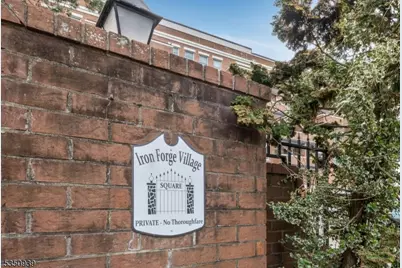 29 Iron Forge Sq, Pompton Lakes, NJ 07442 - Photo 1