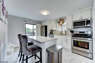 25-1A Bloomingdale Dr, Hillsborough Township, NJ 08844 - Photo 1